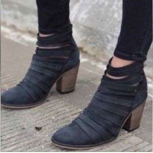 FREE PEOPLE Hybrid Strappy Leather Block Heel Ankle Boots Bootie 37‎ US7 Black